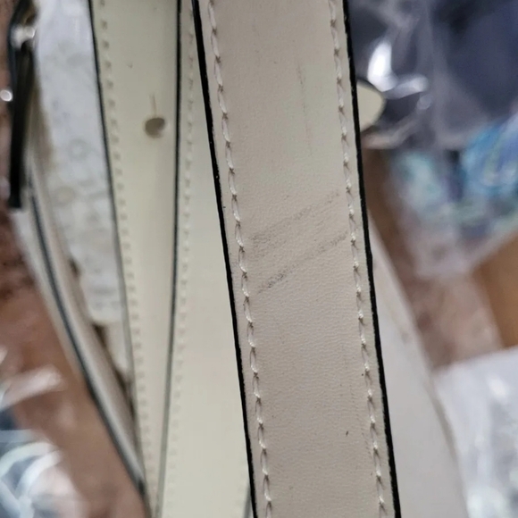 Giani Bernini Annabelle Signature Hobo Shoulder Bag - Picture 10 of 12